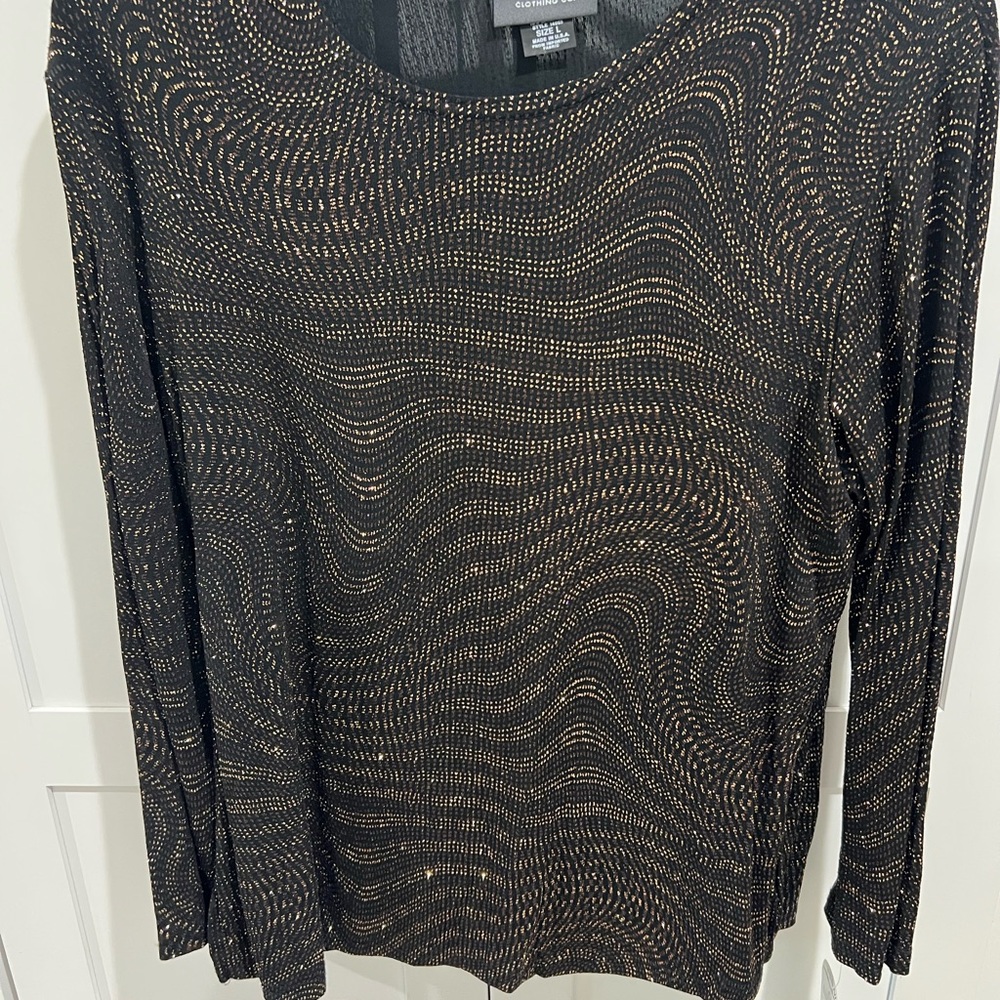 Notations Black and Gold Patterned Top